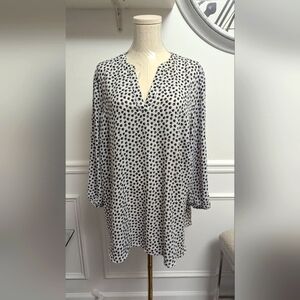 Reg $80 ADRIANNA PAPELL Light Flow Polka Dot V-Neck Blouse Size 1x
